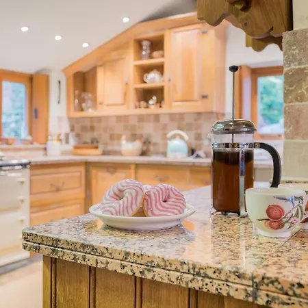 بيت للعطل 5 Bed In Holmrook Oc-sz259