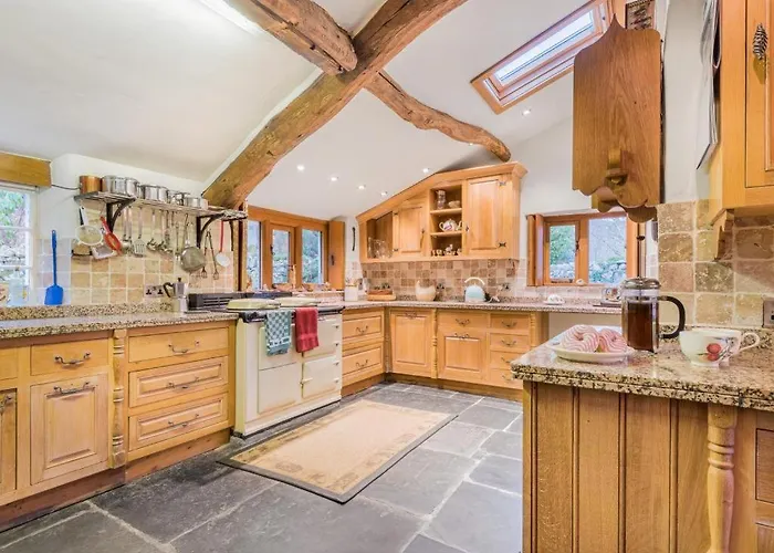 Holiday home 5 Bed In Holmrook Oc-sz259